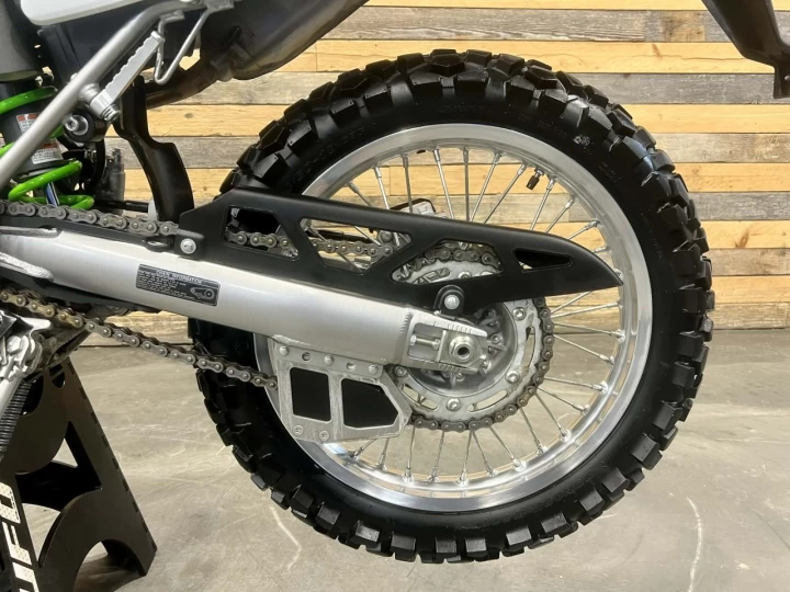 2023 KAWASAKI KLX 300 EFI + SEULEMENT 3755 KM + 4 TEMPS + MODELE RARE & CONDITION IMPECCABLE A1 