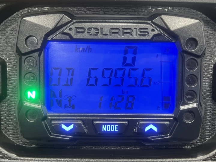 2021 POLARIS SPORTSMAN 850 H.O EFI EDITION PREMIUM + 4X4 + EPS + 6995 KM SEULEMENT + RARE & A1 