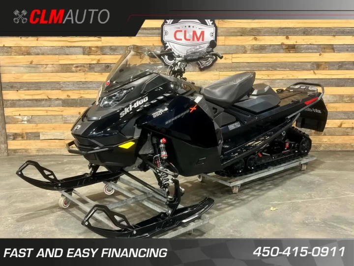 2023 BRP SKI-DOO RENEGADE X 850 E-TEC 137'' + REV GEN5 + SEULEMENT 5718 KM + CONDITION A1 
