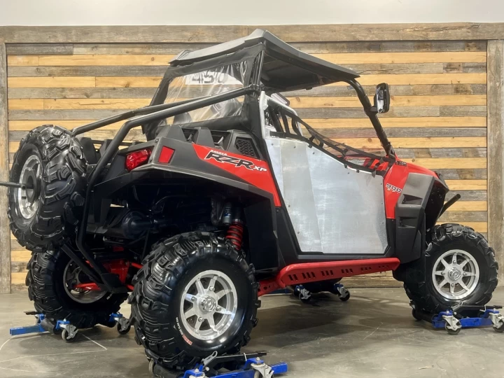 2011 POLARIS RZR XP 900 EFI + 4WD + FOX + SEULEMENT 5445 KM + RARE & CONDITION A1 