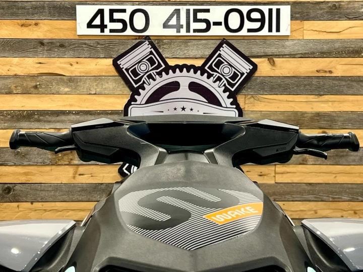 2023 BRP SEA-DOO WAKE 170 H.P + IBR + VTS + IDF + AUDIO PREMIUM + RACK + TOUR + 3 PASSAGERS + RARE & A1 