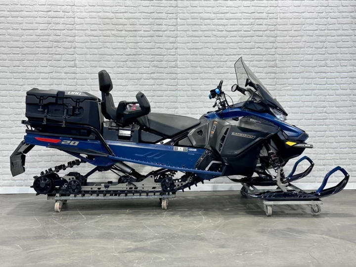 2025 BRP SKI-DOO EXPEDITION S.E 850 E-TEC EFI WT-WIDE TRACK 154'' X 20'' + 1809 KM SEULEMENT + BANC PASSAGER + COFFRE LINQ + RARE & A1 