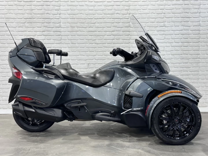 2018 BRP CAN-AM SPYDER RT LIMITED EDITION DARK SE-6 (SEMI-AUTOMATIQUE) ROTAX 1330 cc ACE EFI + 56197 KM + RARE & A1 