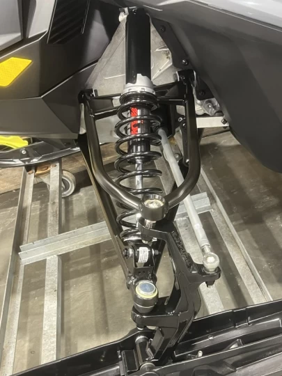 2026 BRP SKI-DOO RENEGADE ADRENALINE 900 ACE ITC 137'' + NEUF 0 KM + GARANTIE 4 ANS B.E.S.T INCLUSES + REV GEN5 