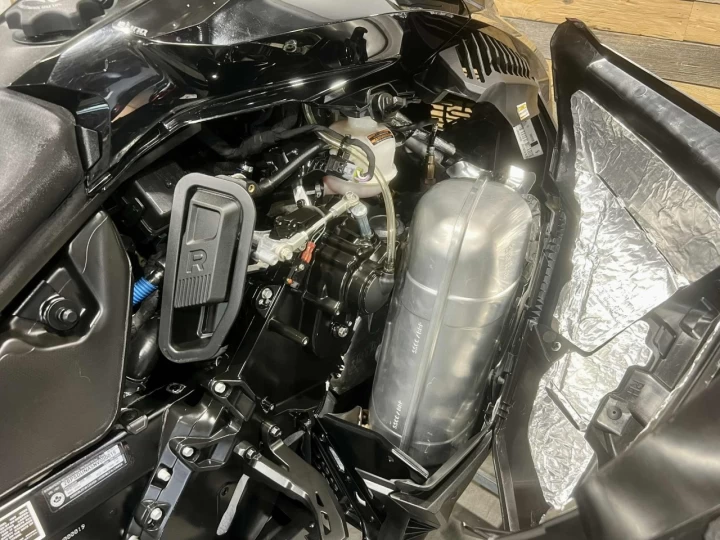 2022 BRP SKI-DOO RENEGADE ADRENALINE 900 ACE TURBO 130 H.P I.T.C 137''+ REV GEN4 + RAS X + CONDITION A1 