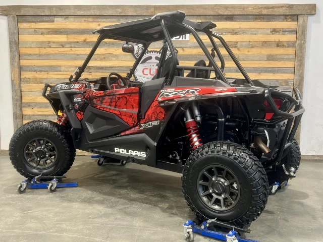 POLARIS RZR XP 1000 EFI + 4X4 + EPS + BEAUCOUP D'OPTIONS $$$ + CONDITION A1  2018