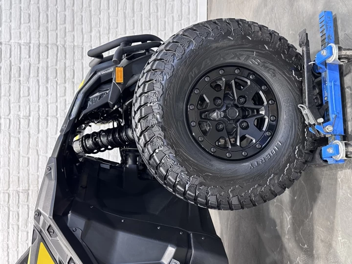 2017 BRP CAN-AM MAVERICK X3 X-DS TURBO 'R' 154 H.P + DPS + 4WD + FOX + 64'' + RARE & CONDITION A1 