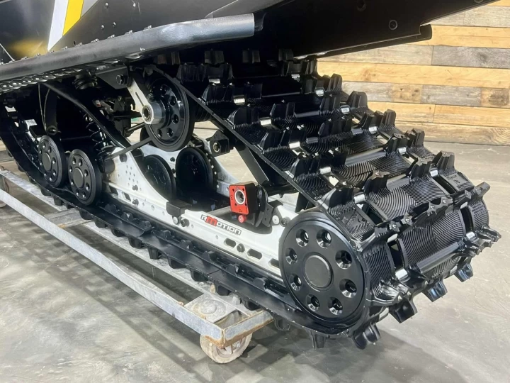 2016 BRP SKI-DOO MXZ BLIZZARD 1200 4-TEC I.T.C 129'' + REV XS + 25442 KM + CONDITION A1 