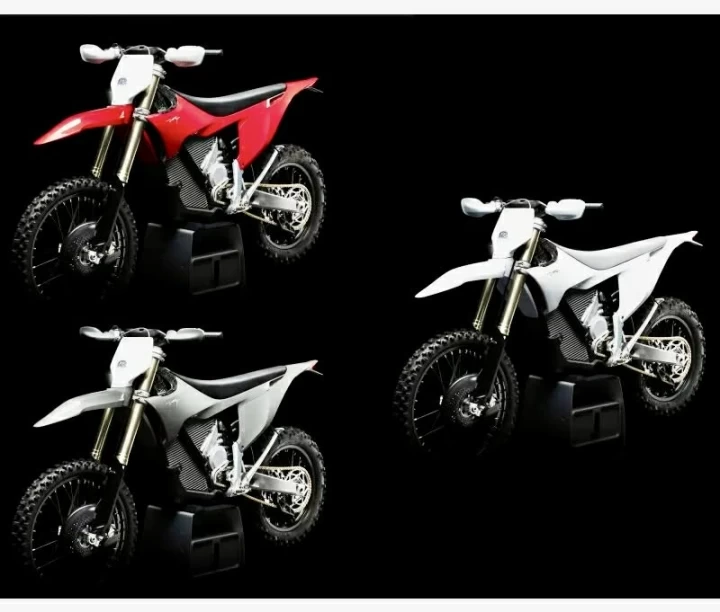 2025 STARK FUTURE VARG EX 60 HP @ 80 HP + LEGALE SUR LA ROUTE + 2 ANS DE GARANTIE 