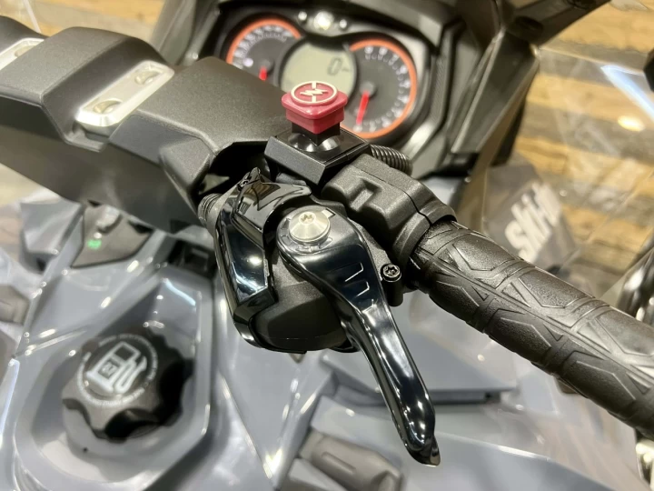 2016 BRP SKI-DOO GRAND TOURINF L.E 1200 EFI 4-TEC 137'' + REV XS + 19145 KM + CONDITION A1 