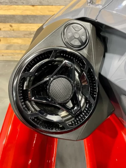 2024 BRP SEA-DOO RXT-X 325 H.P + IBR + VTS + AUDIO PREMIUM + 3 PASSAGERS + 43 HR + RARE & CONDITION A1 