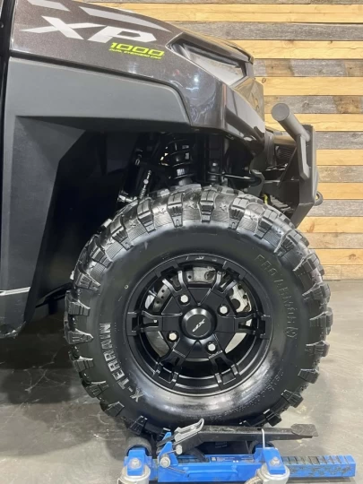 2023 POLARIS RANGER XP 1000 NORTH STAR EDITION ULTIMATE + RIDE COMMAND + AIR CLIMATISÉ + CHAUFFAGE + CABINE FERMER + TOUTE ÉQUIPÉE 
