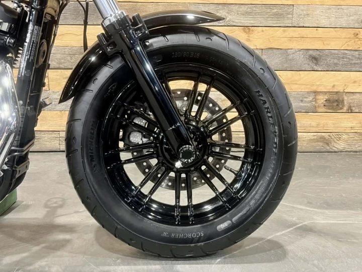 2018 HARLEY-DAVIDSON SPORTSTER 1200 EFI EDITION SPECIALE FORTY EIGHT / 48 + SEULEMENT 16221 KM + MODELE RARE 