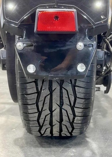 2011 BRP CAN-AM SPYDER RS-S + SM5 EMBRAYAGE MANUELLE A CLUTCH + 87790 KM + PAREBRISE GIVI 