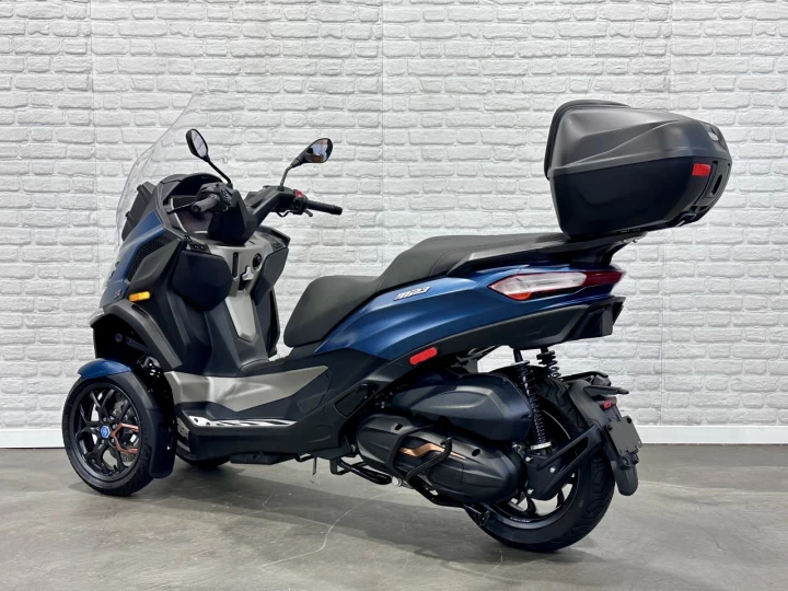 2024 PIAGGIO MP3 530 HPE VERSION EXCLUSIVE MP3 530 HPE VERSION EXCLUSIVE + A.B.S + SEULEMENT 640 KM + MODE RARE & A1 