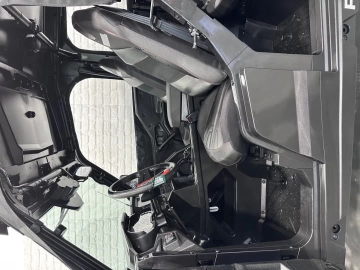 2021 POLARIS GENERAL 4 CREW XP 1000 EDITION DELUXE + RIDE COMMAND RADIO - GPS + CABINE FERMÉ + 3286 KM SEULEMENT 