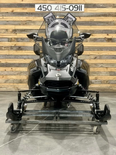 2023 BRP SKI-DOO GRAND TOURING LIMITED 900 ACE EFI + ITC + 137'' QUIET DRIVE + SUSPENSION A AIR _ BAS KM 6805 KM 