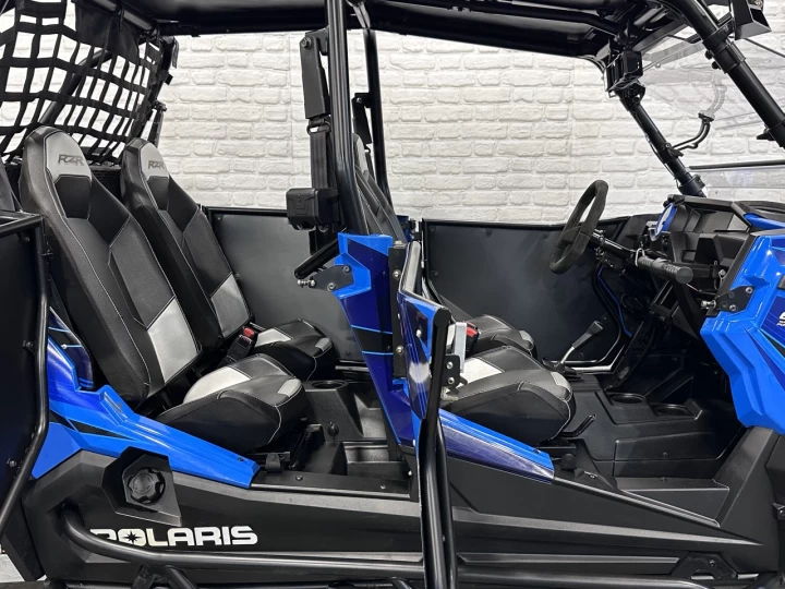 2015 POLARIS RZR4 1000 EFI + 4WD + EPS + 4 PASSAGERS + BEAUCOUP D'ÉQUIPEMENTS $$$ + RARE & A1 
