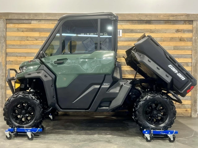 BRP CAN-AM DEFENDER CAB HD-9 EFI + 4X4 + D.P.S + SEULEMENT 6972 KM + RARE & CONDITION A1  2024