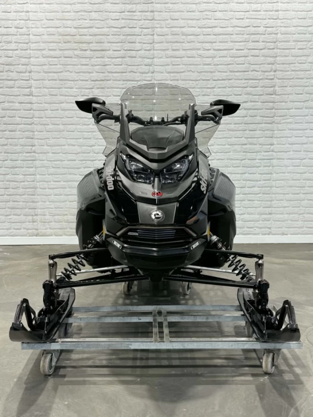 BRP SKI-DOO RENEGADE ADRENALINE ENDURO PKG 900 ACE TURBO 137'' + ECRAN 10'' + GPS + REV GEN5 + RARE & A1  2026
