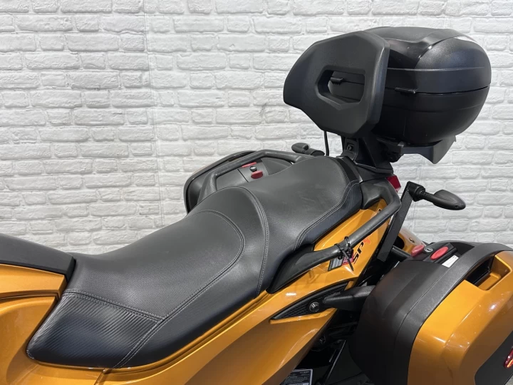 2014 BRP CAN-AM SPYDER ST LIMITED SE-5 (SEMI-AUTOMATIQUE) + ROTAX 998 EFI + 65355 KM + CONDITION A1 