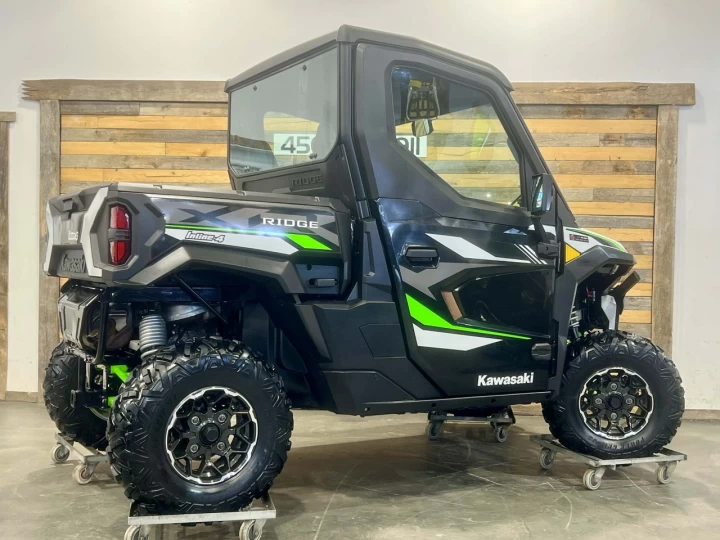 2024 KAWASAKI RIDGE 1000 EFI VERSION XR HVAC + 4X4 + EPS + TOUTE ÉQUIPÉE + GARANTIE NOVEMBRE 2027 + ULTRA RARE & A1 