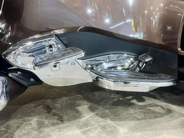 2013 BRP CAN-AM SPYDER RT LIMITED SE-5 (SEMI-AUTOMATIQUE) + SEULEMENT 45618 KM + COULEUR RARE & CONDITION A11 
