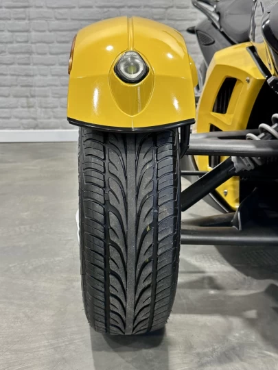 2008 BRP CAN-AM SPYDER RS ROADSTER SE-5 (SEMI-AUTOMATIQUE) + BAS KM SEULEMENT 30346 KM + DOSSIER PASSAGER + RARE & A1 