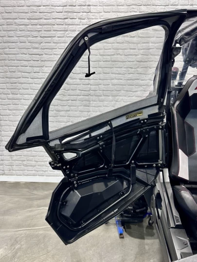 2016 POLARIS RZR XP 1000 EFI + 4WD + E.P.S + FOX + AUDIO + CABINE FERMÉ + CHAUFFAGE + RARE & A1 