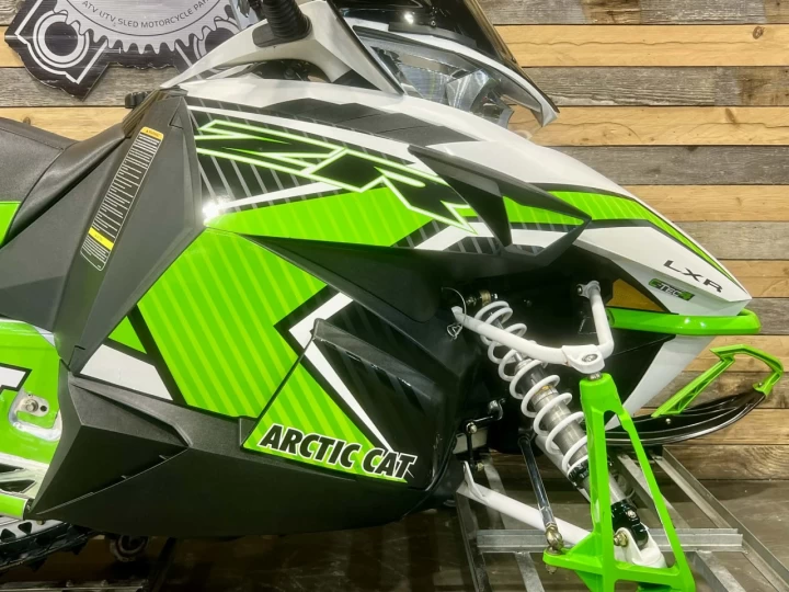 2016 ARCTIC CAT ZR 5000 LXR 129' + C-TEC4 EFI + 19992 KM + RARE & CONDITION A1 