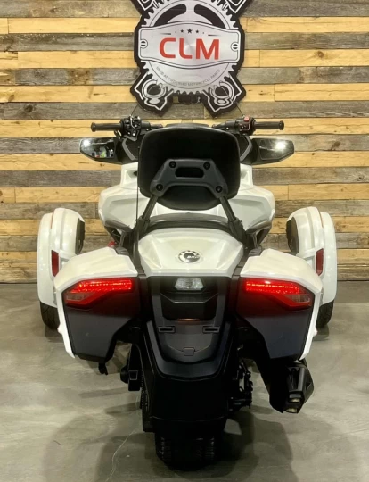 2016 BRP CAN-AM SPYDER F3 LIMITED SE-6 (SEMI-AUTOMATIQUE) + ROTAX 1330 cc EFI + SEULEMENT 34305 KM + ENSEMBLE CHROME 