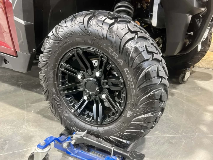 2021 POLARIS GENERAL 4 CREW EDITION DELUXE 1000 EFI + 4X4 + EPS + RIDE COMMAND GPS / AUDIO + FOX QS3 + 4 PASSAGERS 