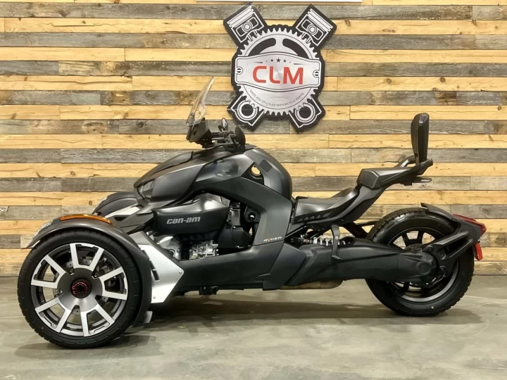 2021 BRP CAN-AM SPYDER / RYKER EDITION RALLY 900 + PARE BRISE + BANC PASSAGERS + 31703 KM + RARE & A1 