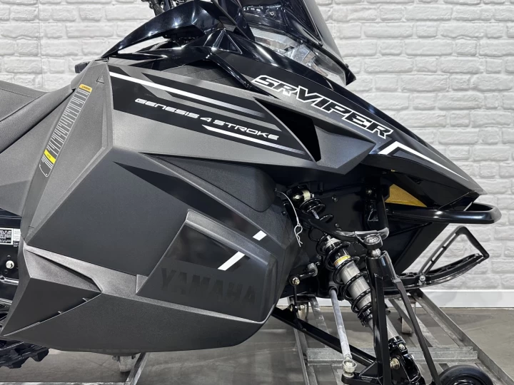 2018 YAMAHA SR VIPER L-TX DX 137'' + GENESIS 4 TEMPS + 12952 KM + RARE & IMPECABLE A1 