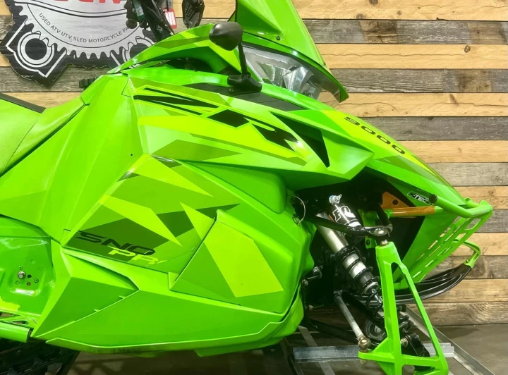 2016 ARCTIC CAT ZR 9000 TURBO LIMITED SNO-PRO 137'' + FOX QS3 + 26688 KM 