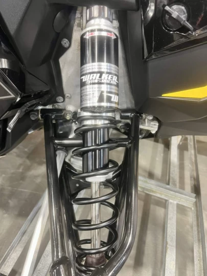 2021 POLARIS SWITCHBACK ASSAULT 850 AXYS 144'' + 4933 KM SEULEMENT + GPS + BANC PASSAGER 