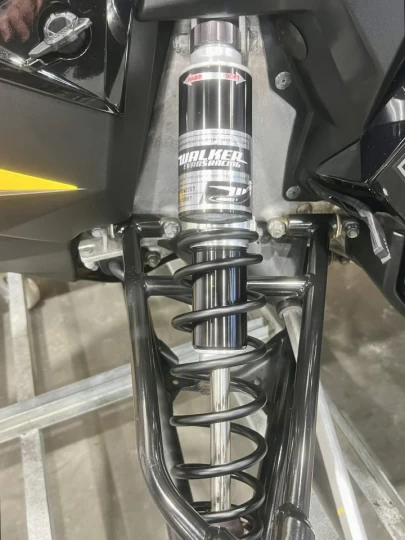 2021 POLARIS SWITCHBACK ASSAULT 850 AXYS 144'' + 4933 KM SEULEMENT + GPS + BANC PASSAGER 