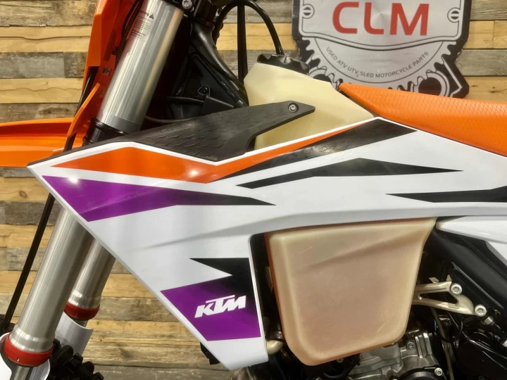 2023 KTM 300 XC EFI + 2 TEMPS + DEMARREUR ELECTRIQE + RARE & CONDITION A1 