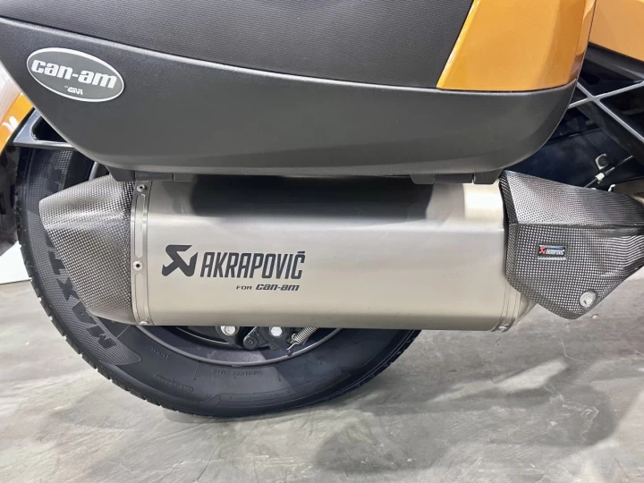 2014 BRP CAN-AM SPYDER ST LIMITED SE-5 (SEMI-AUTOMATIQUE) + ROTAX 998 EFI + 65355 KM + CONDITION A1 