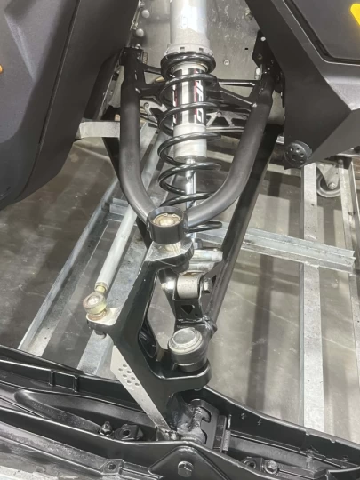 2018 BRP SKI-DOO GRAND TOURING S.E 1200 EFI 4-TEC 137'' + SUSPENSION A AIR + SEULEMENT 6935 KM + RARE & A1 