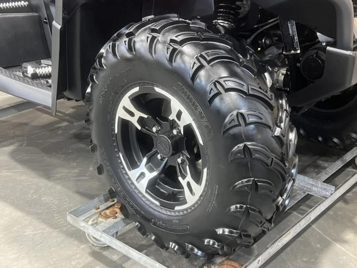 2022 CF MOTO C-FORCE 600 TOURING + 4X4 + EPS + SEULEMENT 616 KM + GARANTIE FEVRIER 2027 + CONDITION A1 