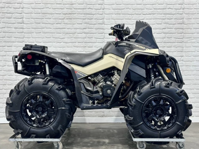 BRP CAN-AM RENEGADE X-MR 650 EFI + 4WD + DPS + FOX + GORILLA 30'' + 2929 KM SEULEMENT + RARE & A1  2022