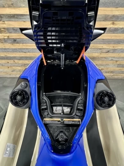 2025 BRP SEA-DOO WAKE PRO 230 H.P + IBR + VTS + IDF + AUDIO + ENSEMBLE TECH + 3 PASSAGERS + SEULEMENT 24 HR + RARE & A1 