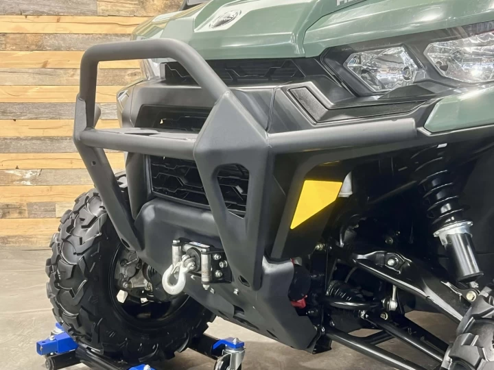 2024 BRP CAN-AM DEFENDER CAB HD-9 EFI + 4X4 + D.P.S + SEULEMENT 6972 KM + RARE & CONDITION A1 