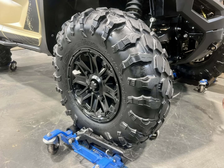 2023 YAMAHA R-MAX4 WOLVERINE 1000 S.E - SPECIAL EDITION + 4X4 + EPS + FOX + AUDIO + BAS KM 4243 KM + RARE & IMPECABLE A1 