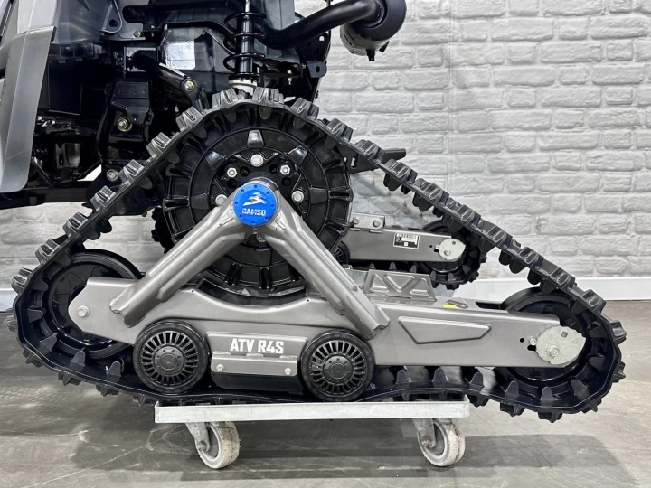 2021 BRP CAN-AM OUTLANDER MAX 450 EFI + DPS + 4WD + 945 KM + VRAI VTT 2 PASSAGERS LÉGALE EN SENTIER FÉDÉRÉE + RARE & A1 