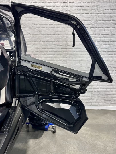 2016 POLARIS RZR XP 1000 EFI + 4WD + E.P.S + FOX + AUDIO + CABINE FERMÉ + CHAUFFAGE + RARE & A1 
