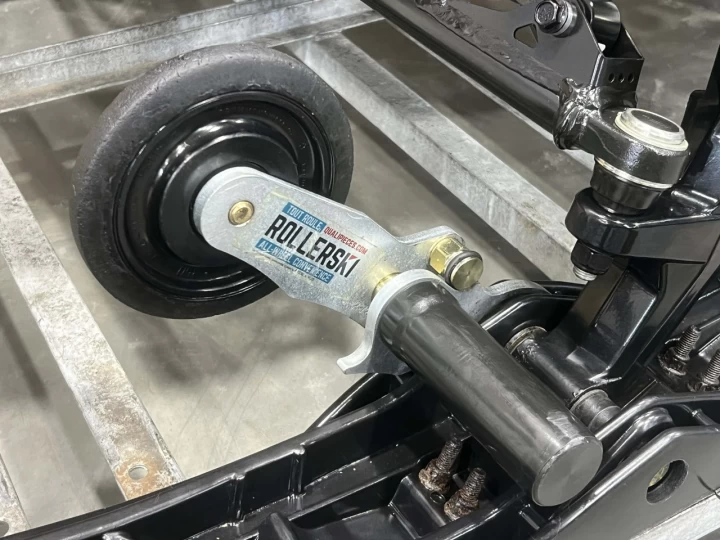 2023 BRP SKI-DOO GRAND TOURING LIMITED 900 ACE EFI + ITC + 137'' QUIET DRIVE + SUSPENSION A AIR _ BAS KM 6805 KM 