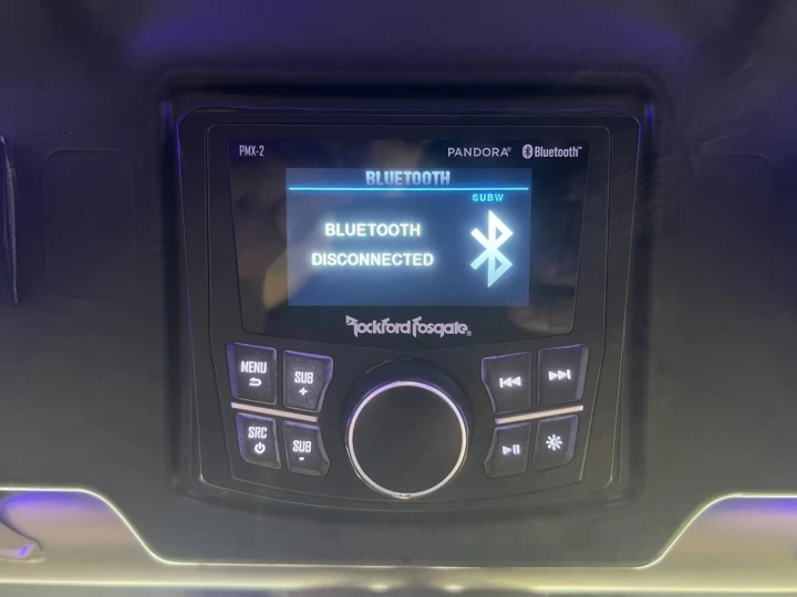 2023 BRP CAN-AM MAVERICK MAX X3 X-RS TURBO ''RR'' 200 H.P + DPS + 4X4 + 72'' + SMART SHOX + TOIT AUDIO + SEULEMENT 1509 KM 