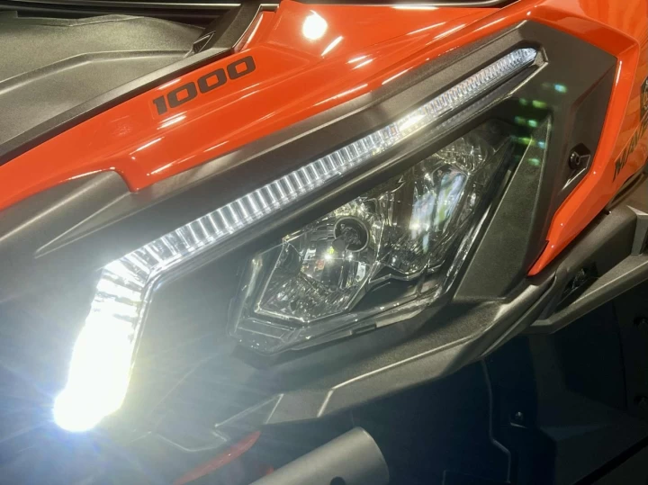 2018 BRP CAN-AM MAVERICK TRAIL 1000 EFI + DPS + 4X4 + SEULEMENT 5271 KM + BEAUCOUP D'ÉQUIPEMENTS $$$ 